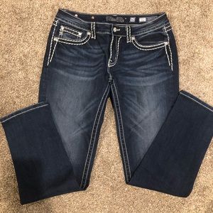 Miss Me Size 32 Like New Signature Skinny Jeans